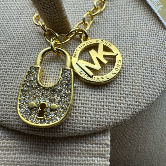 Michael Kors Pave Padlock Logo Chain Bracelet Goldtone Brass NWT - Picture 5 of 16